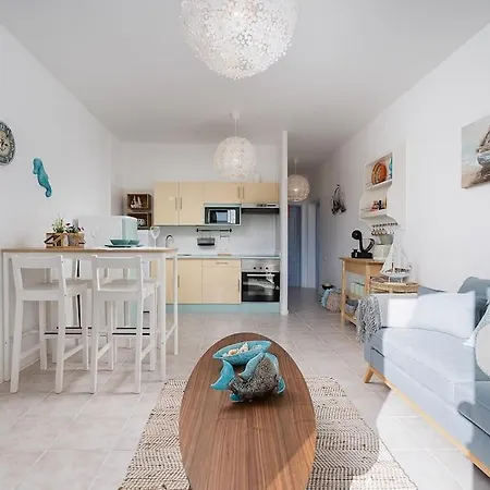 Apartman Heaven's Paradise-pool-sunset-1br Vilamoura