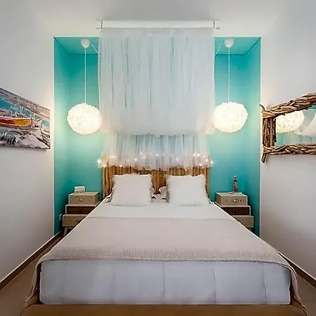Heaven's Paradise-pool-sunset-1br *