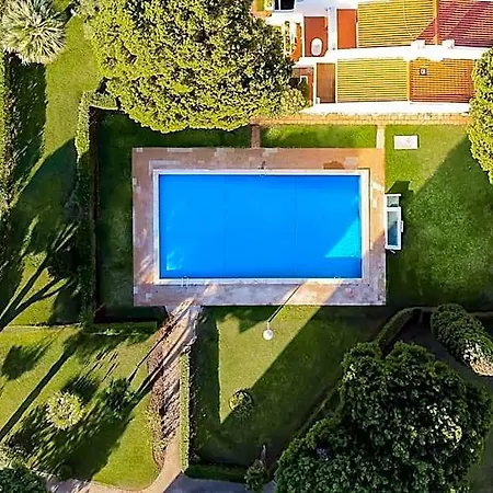 Heaven's Paradise-pool-sunset-1br Vilamoura