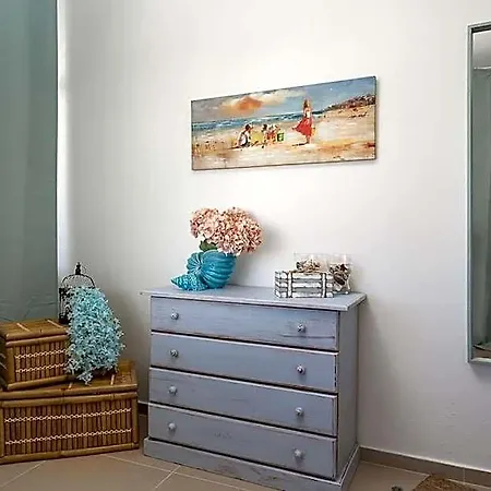 Heaven's Paradise-pool-sunset-1br