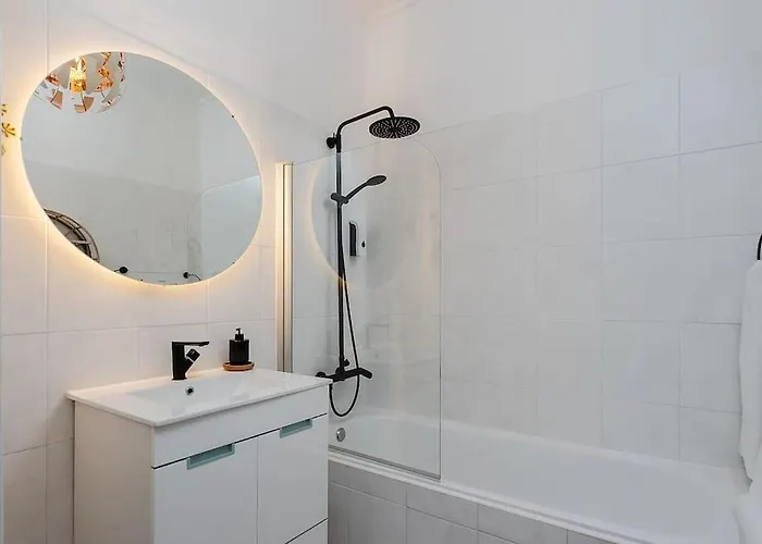 Heaven's Paradise-pool-sunset-1br *