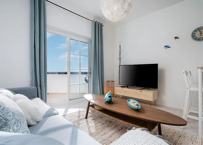 Apartmán Heaven's Paradise-pool-sunset-1br Vilamoura