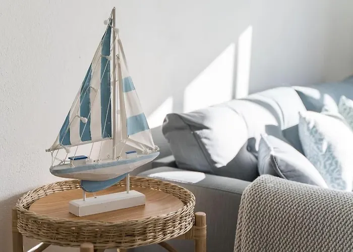 Apartmán Heaven's Paradise-pool-sunset-1br