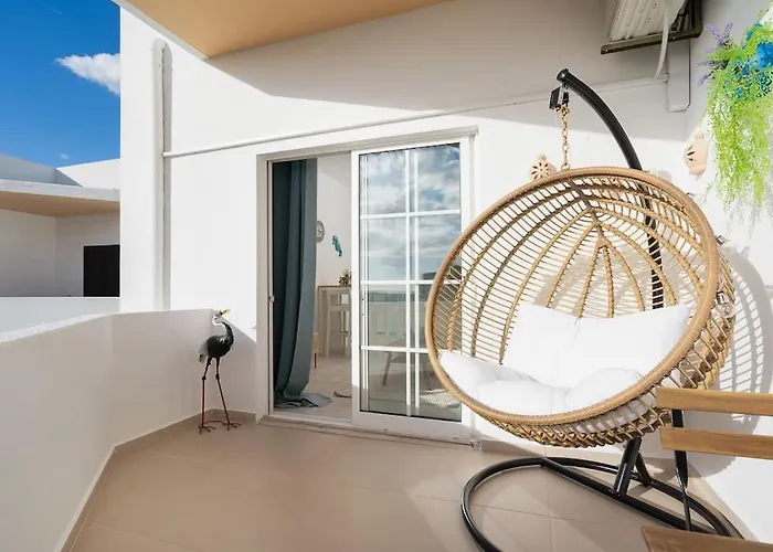 Apartmán Heaven's Paradise-pool-sunset-1br Vilamoura